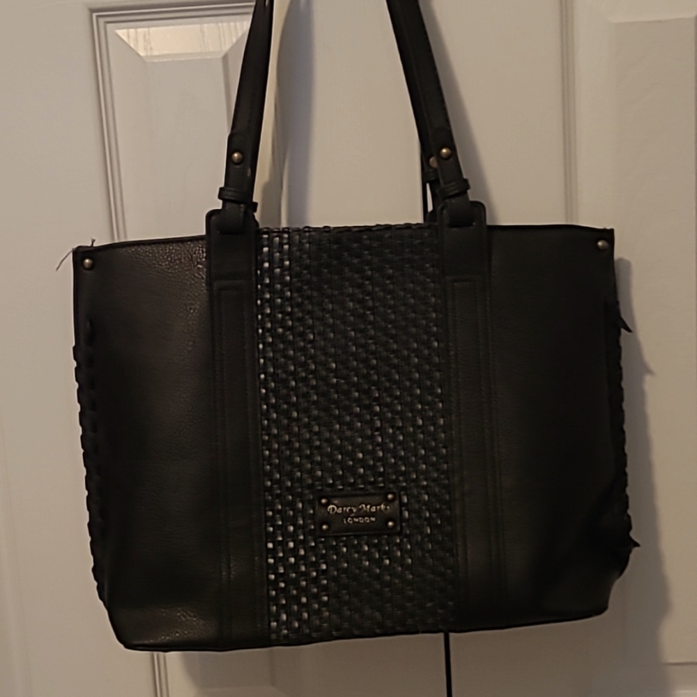 Darcy Marks purse